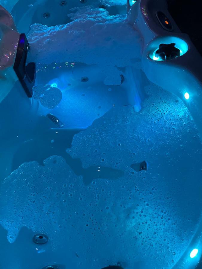 Bankhead Accommodation With Hot Tub Aberdeenshire Gamrie Eksteriør bilde