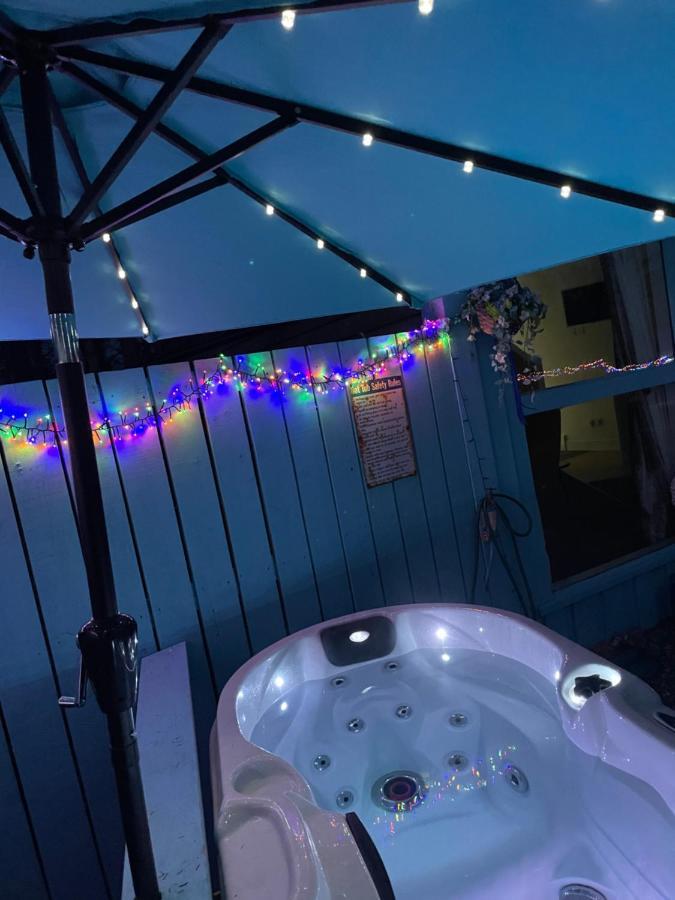 Bankhead Accommodation With Hot Tub Aberdeenshire Gamrie Eksteriør bilde